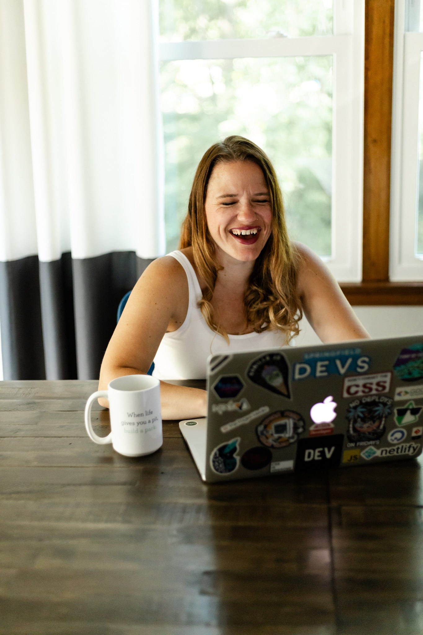 Kendra laughing picture